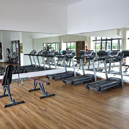 Moritz Inn Bsd Tangerang Exteriör bild