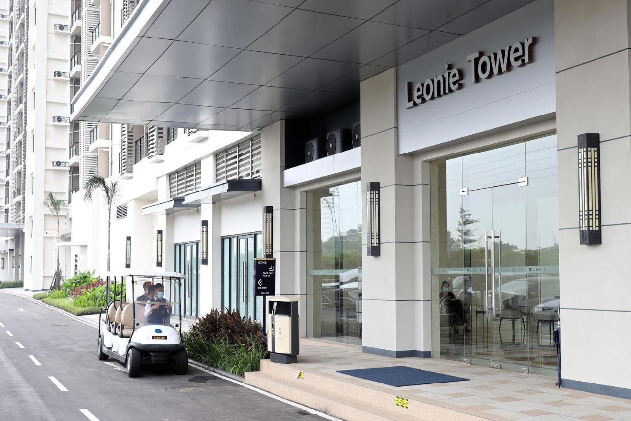 Moritz Inn Bsd Tangerang Exteriör bild